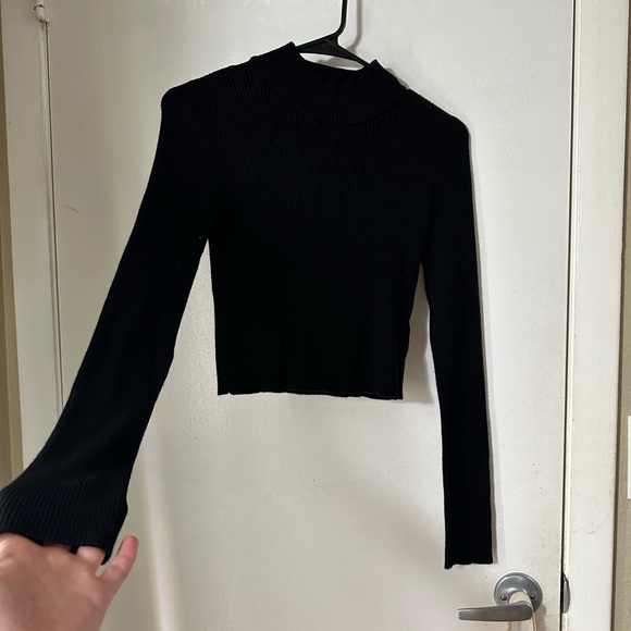 Express size medium, turtle neck sweater shirt - Picture 2 of 5